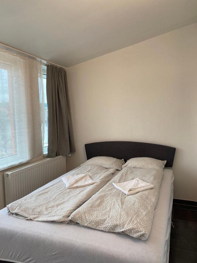 3 Apartments In 1 Location Prag Exterior foto