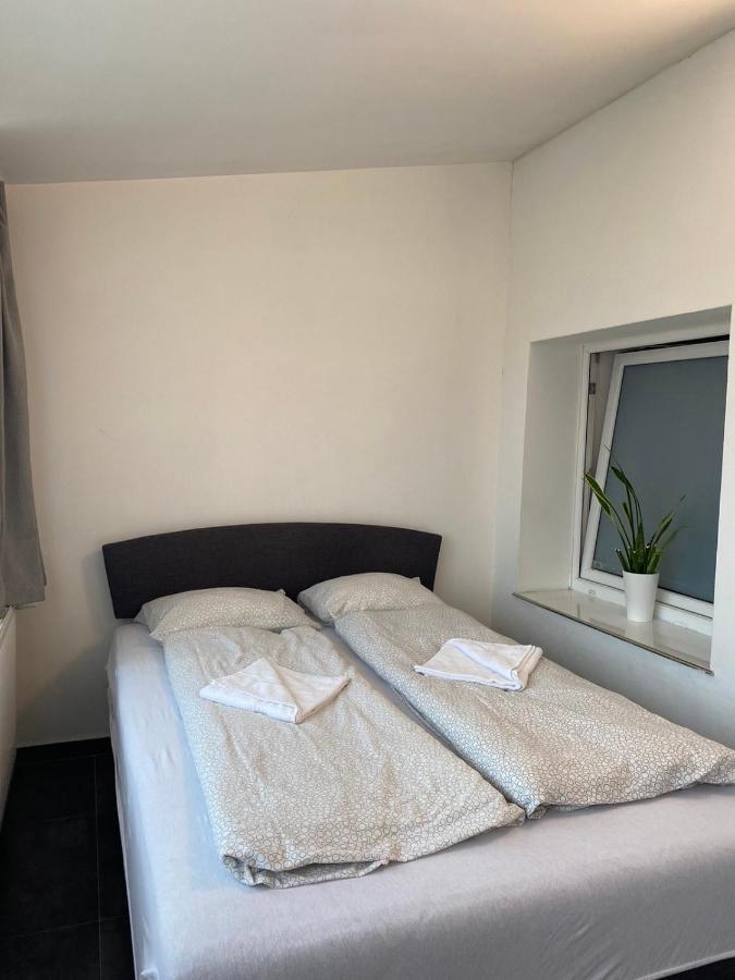 3 Apartments In 1 Location Prag Exterior foto