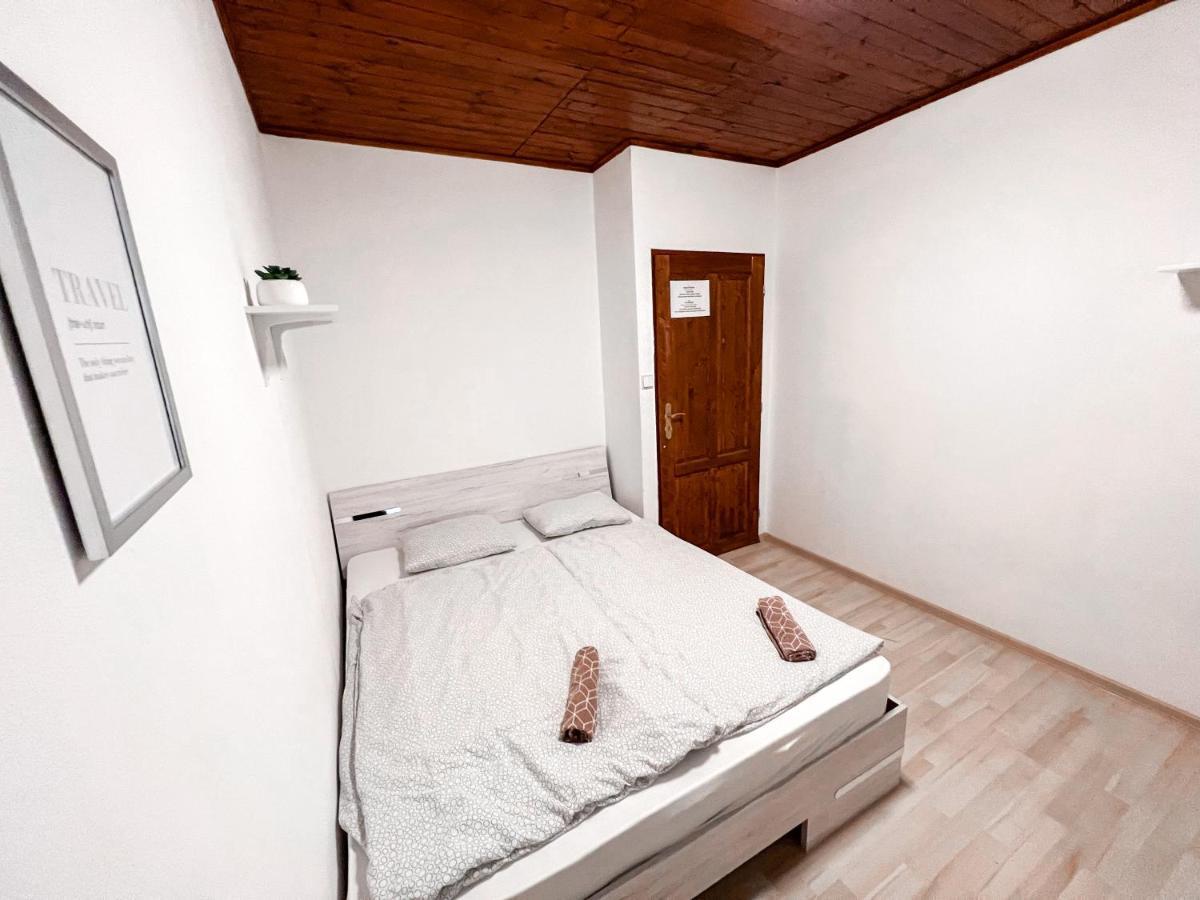 3 Apartments In 1 Location Prag Exterior foto